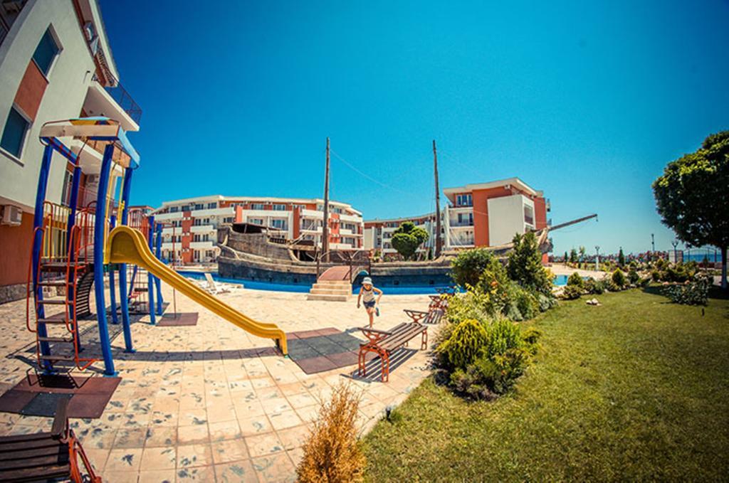 Privilege Fort Beach - Menada Apartments Elenite Exterior foto